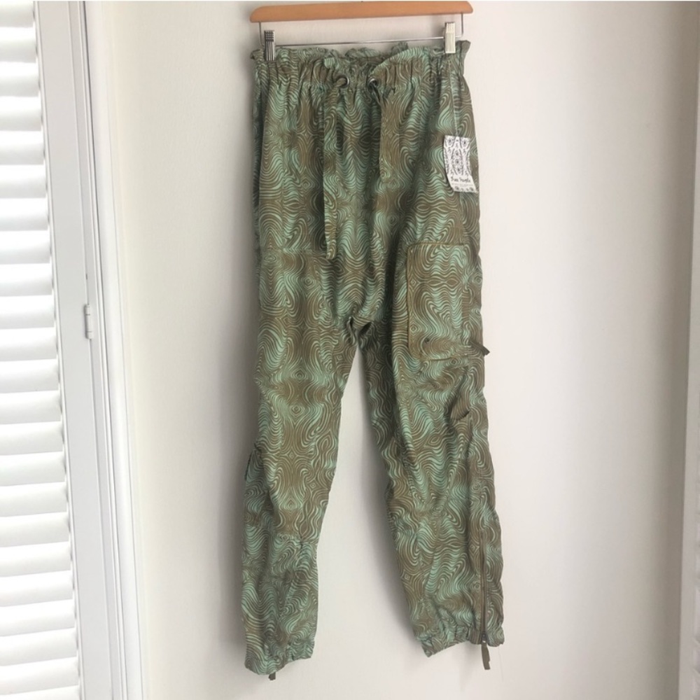 Free people Movement Brush Sage high rise joggers